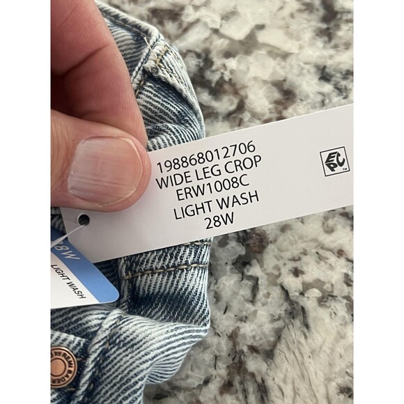 Edited by Remi Bader Jeans Womens 28W Light Wash Wide Leg Crop Raw Hem ERW1008C - Picture 6 of 11